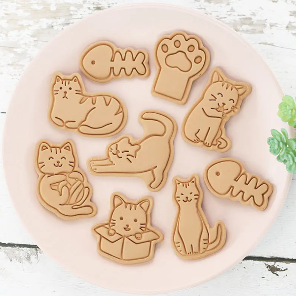 Cat Claw Fishbone Cookie Cutter Set 8pcs - Image 3